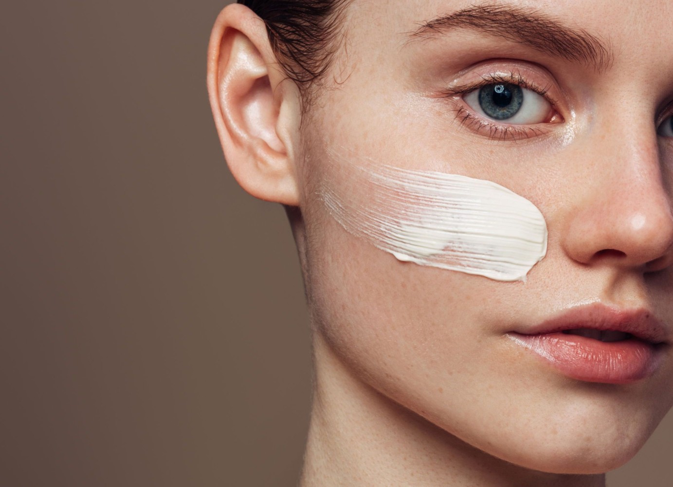 Kun je de collageen productie van je huid stimuleren?
